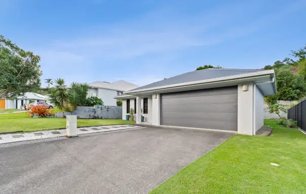 15 Enclave Bend, Earlville